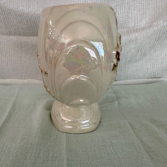 Vintage Pioneer Pottery, Vase with bird and floral design. - Picture 5 of 7